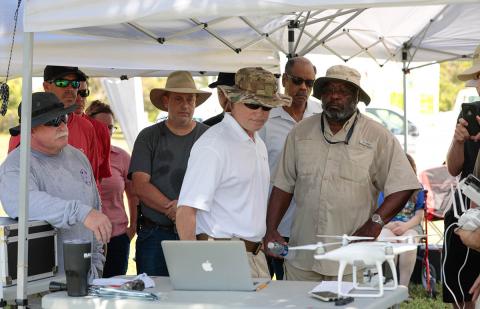 Tom Oatmeyer, Chief Pilot for the Airborne International Response Team (AIRT) trains remote pilots for UAS disaster operations during Disaster Camp 2018 in Miami. Photo: Javier Galeano Tom Oatmeyer, Chief Pilot for the Airborne International Response Team (AIRT) trains remote pilots for UAS disaster operations during Disaster Camp 2018 in Miami. Photo: Javier Galeano