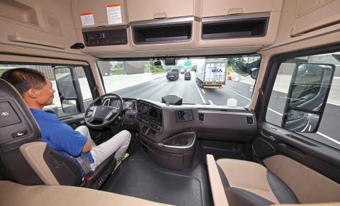 On August 21, Hyundai Motor Company completed South Korea's first domestic highway journey with an autonomously navigated semi-trailer truck. Photo: Hyundai Motor Company