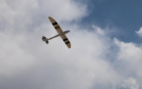 AI controlled Sailplane in action. Photo credit: Mark Barker, NIAS